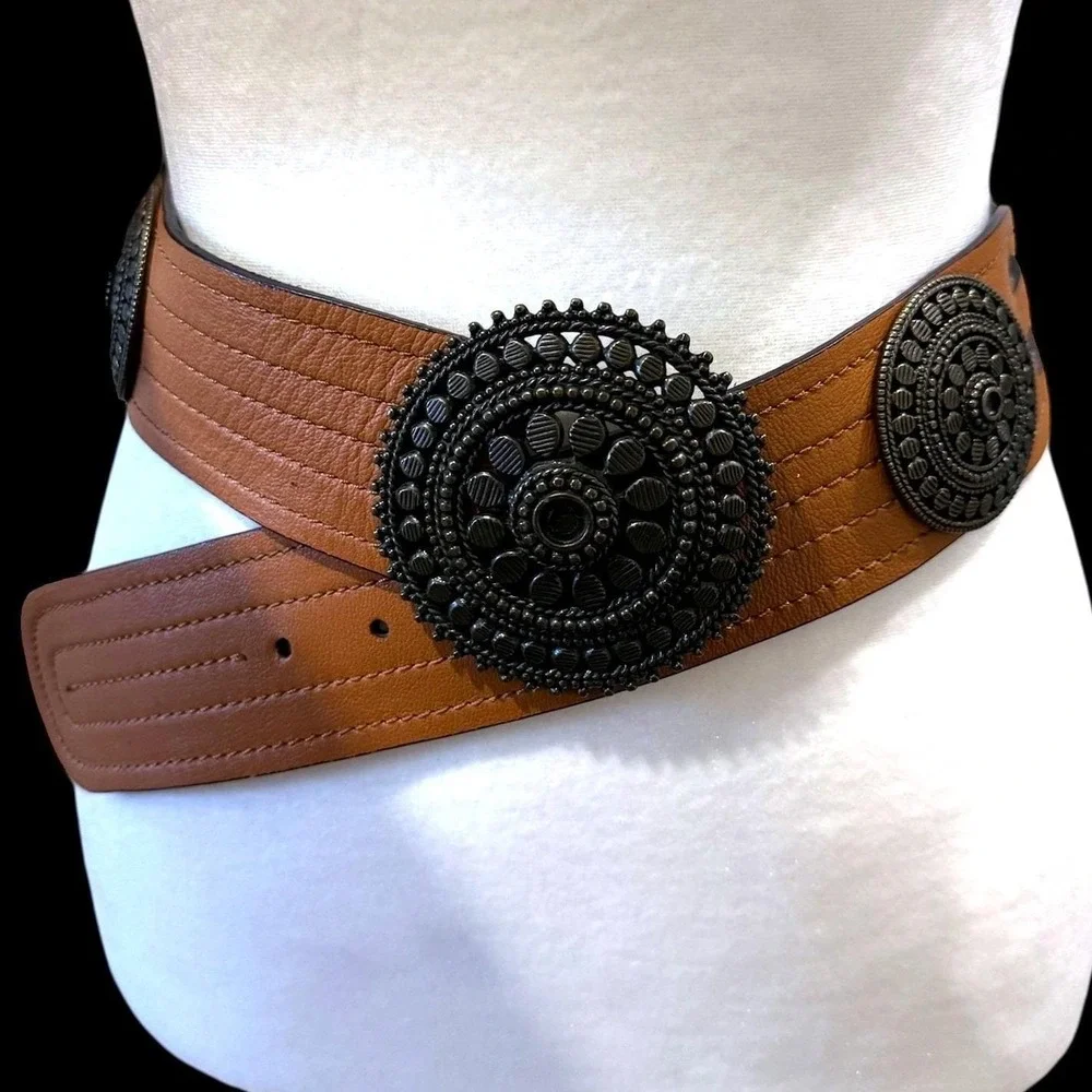 Chico's Brown Leather Concho Belt Boho Western Cowgirl Statement‎ Waist Belt
